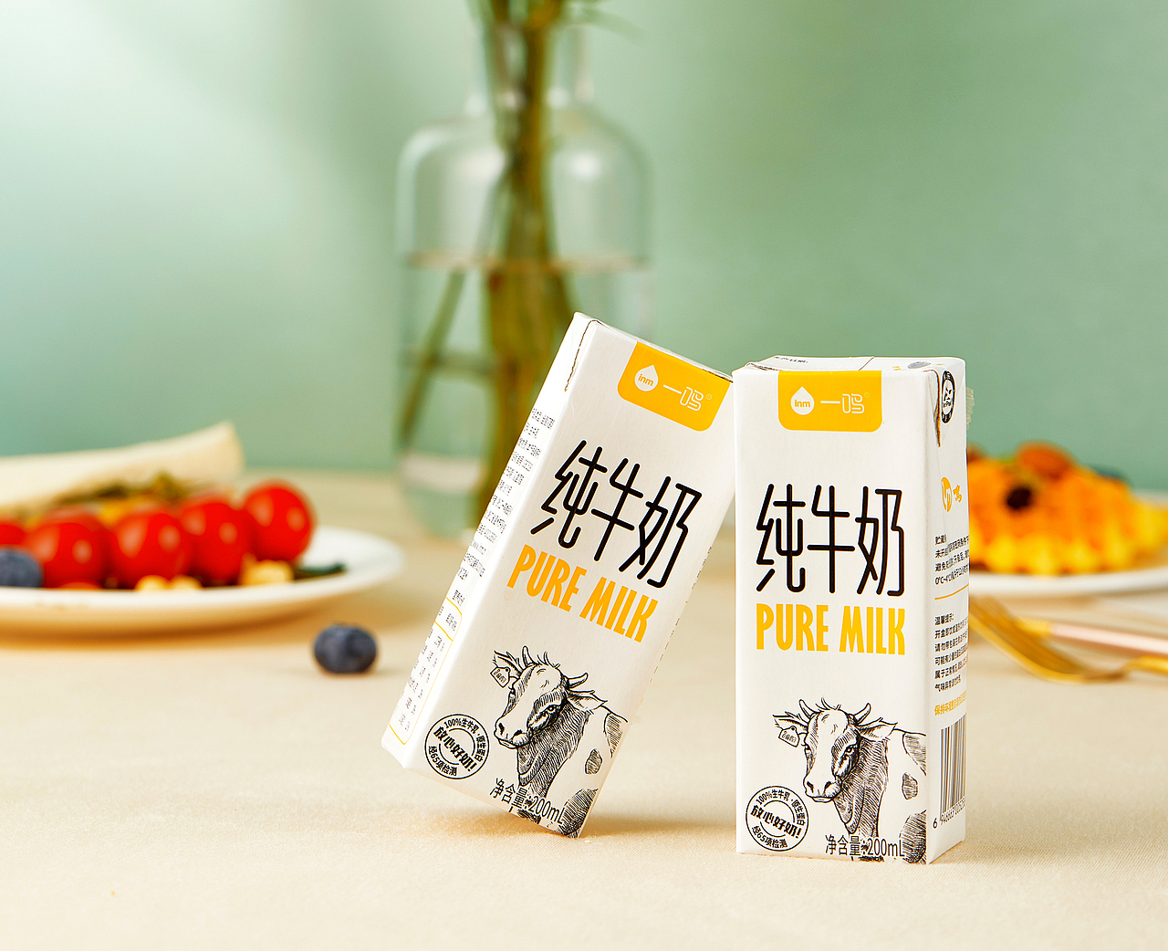 牛奶/酸奶包装设计（图ZMjM1MDQyMzg0） - 包装 - 站酷设计师大未DAWAY原创素材 - 站酷ZCOOL