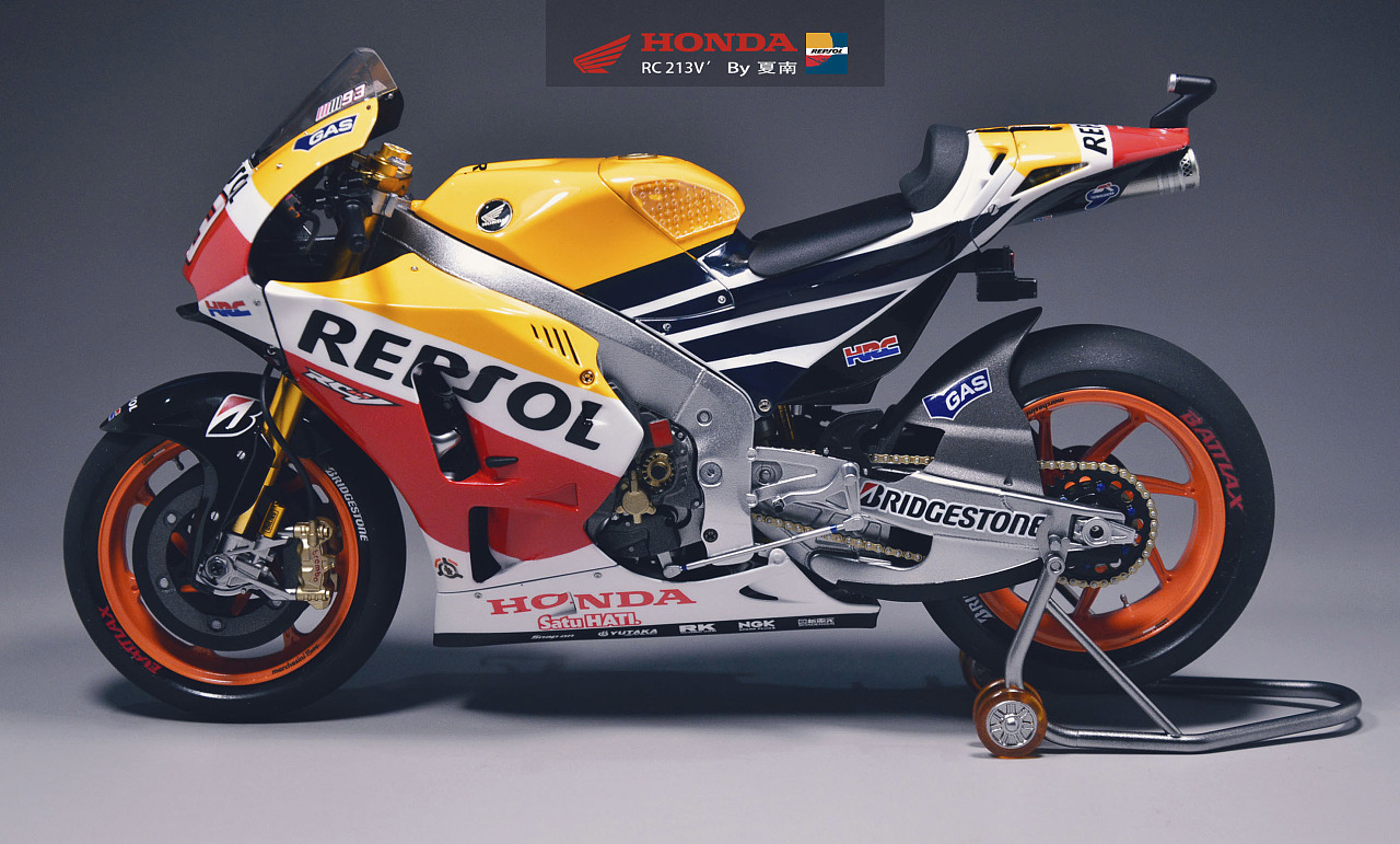 田宫112本田rc213v14赛道摩托车