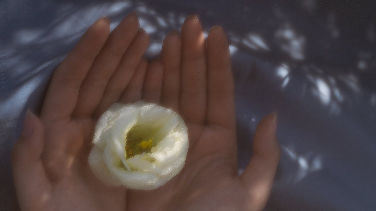 身后是山川湖泊，眼中是满天星辰（图ZMTYwMTczODU2） - 人像摄影 - 站酷设计师徐子Zia原创素材 - 站酷ZCOOL