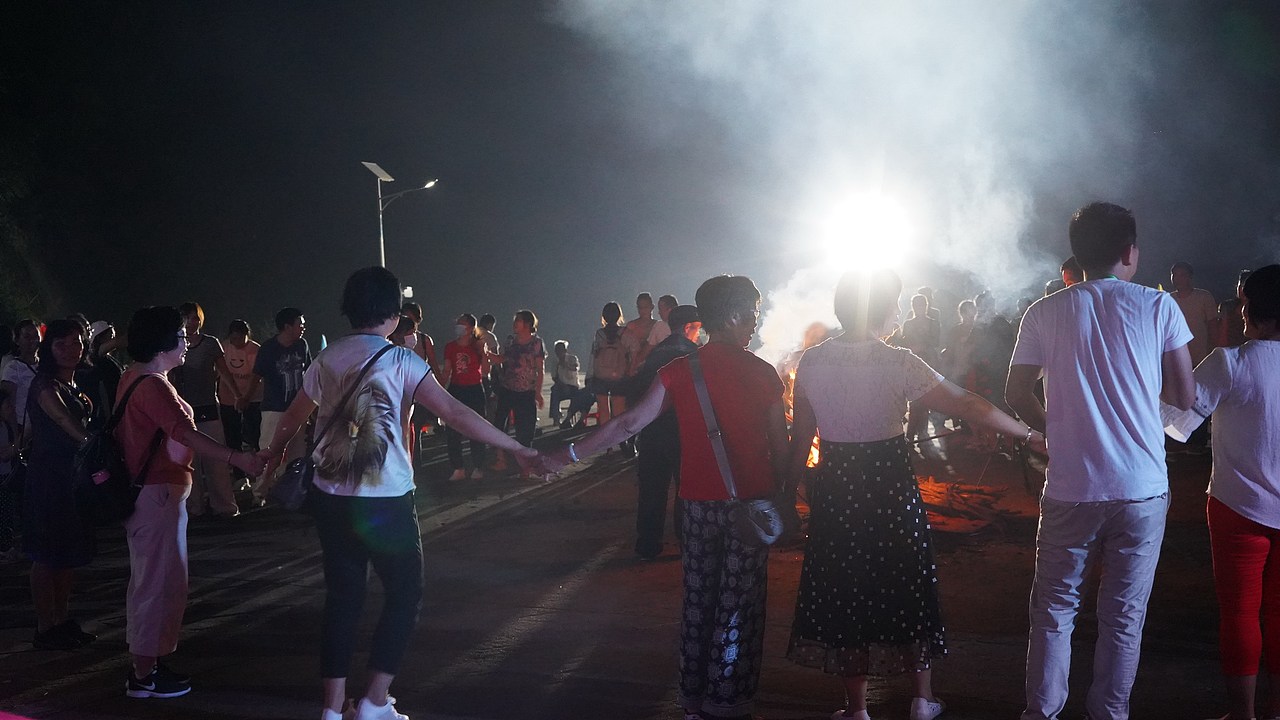 清远连山欧家梯田端午集市烟花节。