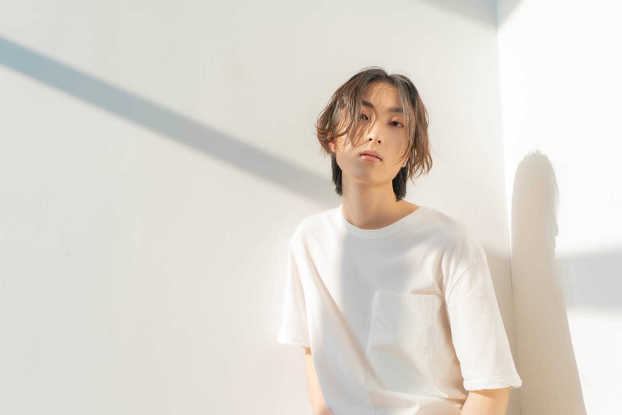 约拍小哥哥人像写真调色测试——原创（图ZMTM4NTU5MDAw） - 人像摄影 - 站酷设计师雨凇原创素材 - 站酷ZCOOL