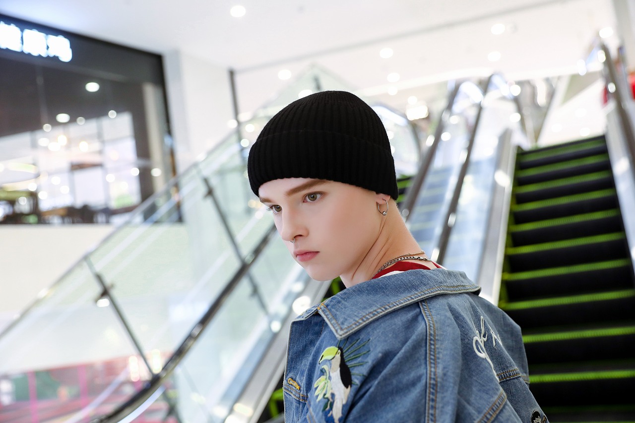 gy 帽子(男模)|摄影|产品摄影|gy宵宵 - 原创作品 - 站酷 (zcool)