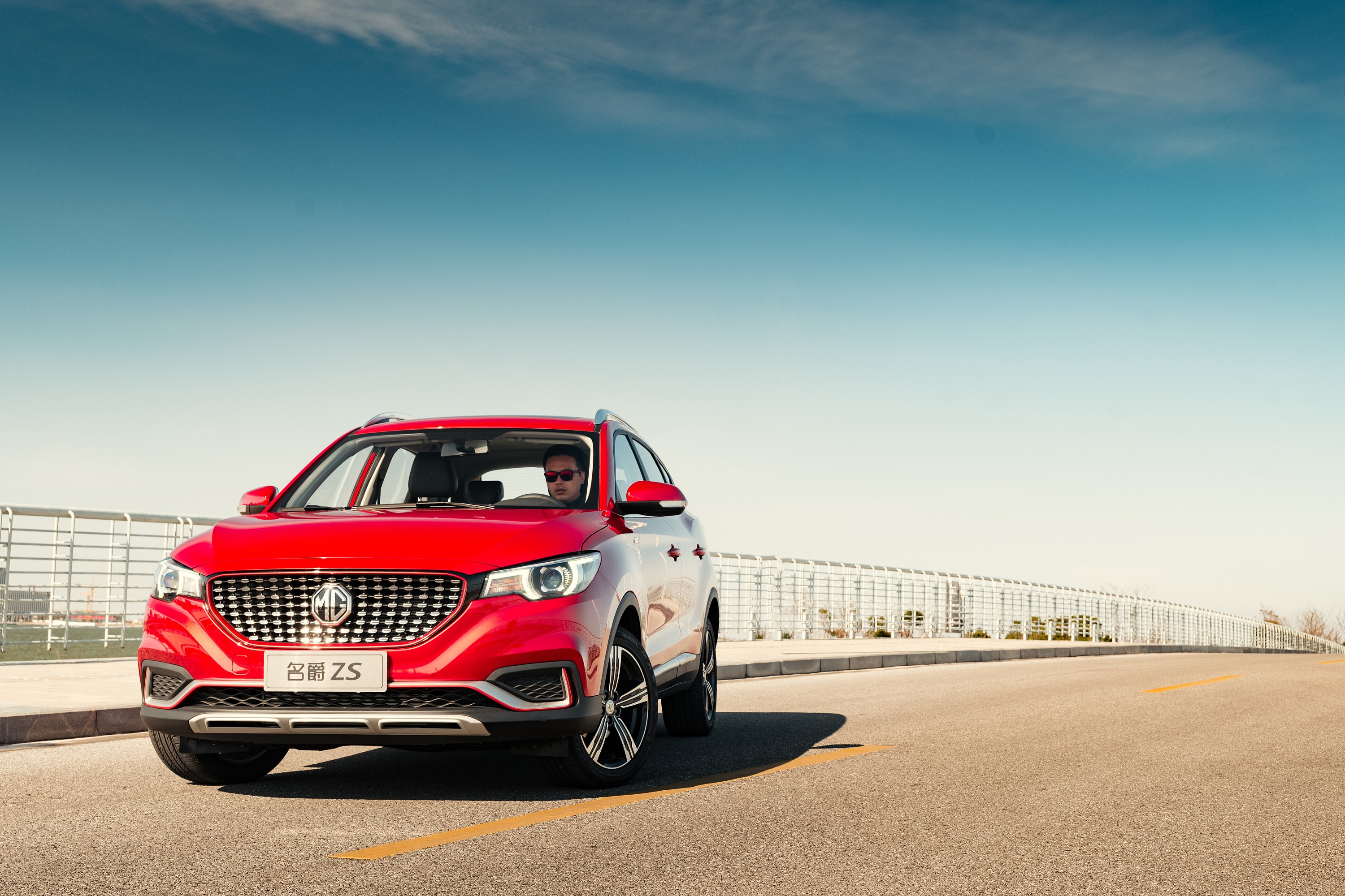 名爵zs买了就后悔(名爵zs有什么缺点和优点)