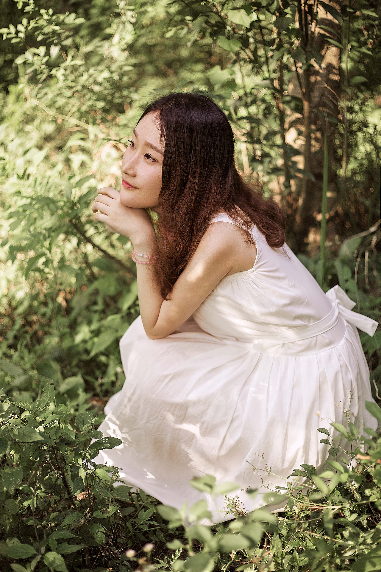 自然卷女孩（图ZNTgzNTM4MzI=） - 人像摄影 - 站酷设计师福夏原创素材 - 站酷ZCOOL