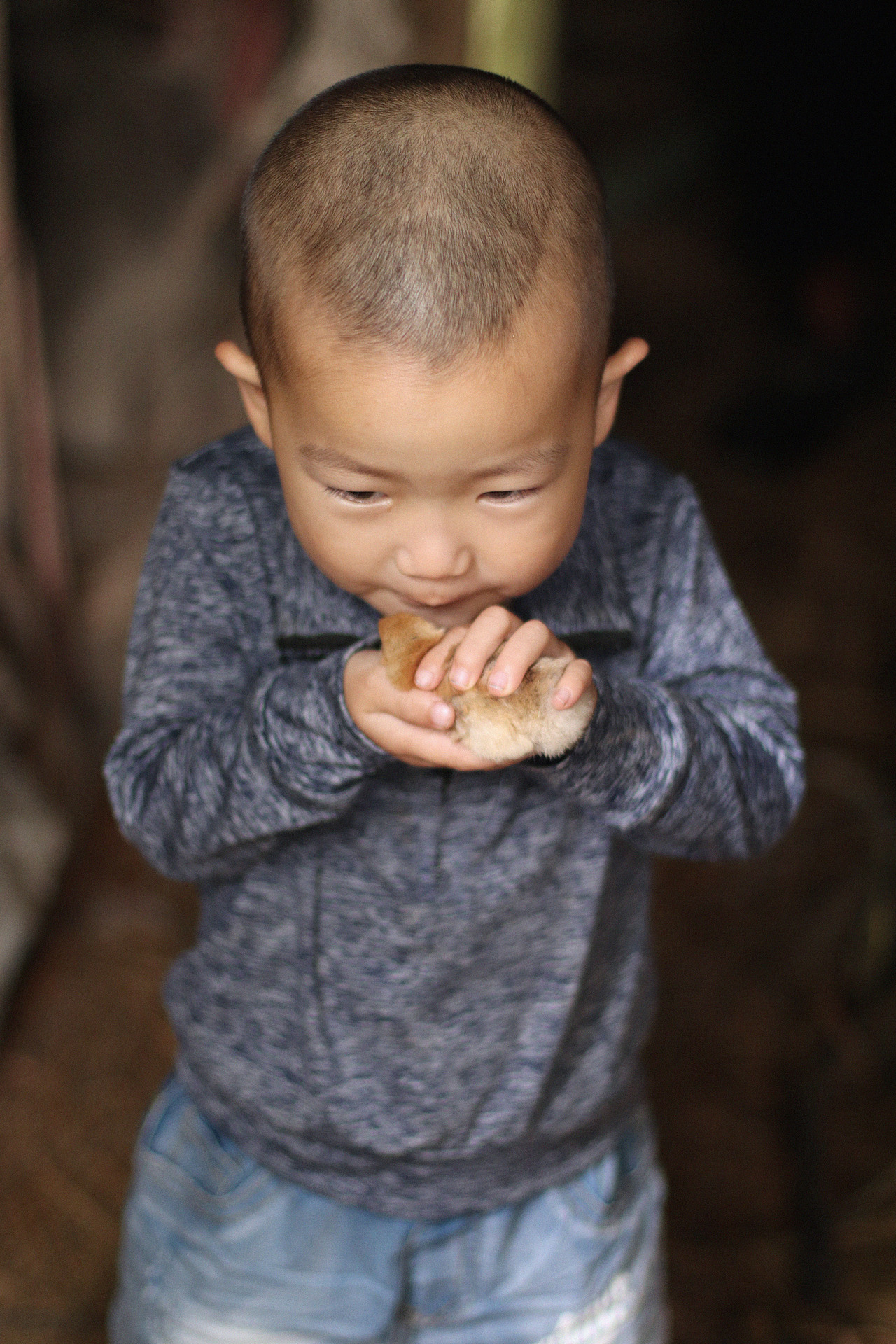 鱼塘童趣（图ZMTE4OTI2Mzky） - 人像摄影 - 站酷设计师薄荷味的笑原创素材 - 站酷ZCOOL