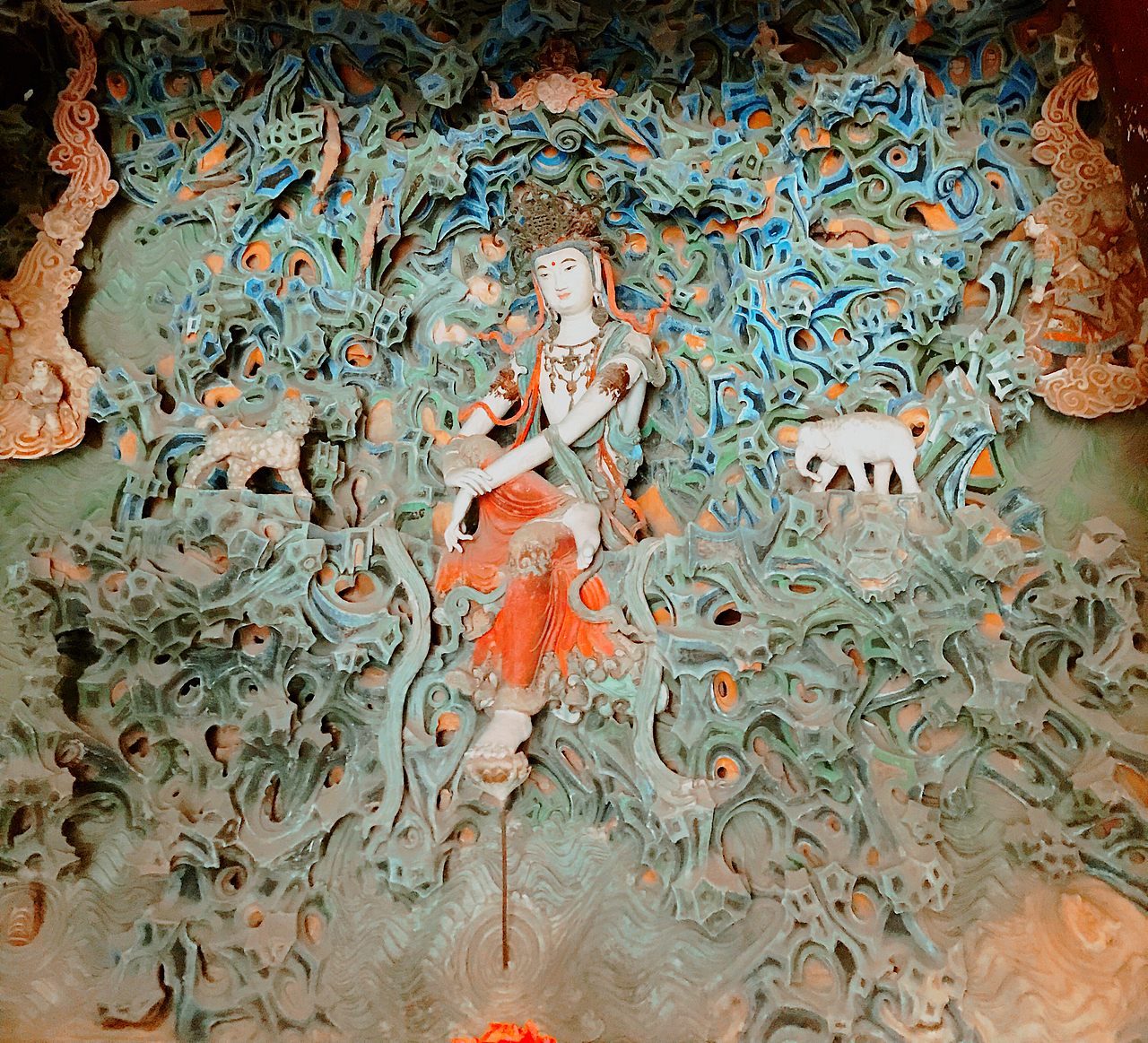 隆兴寺的光与影