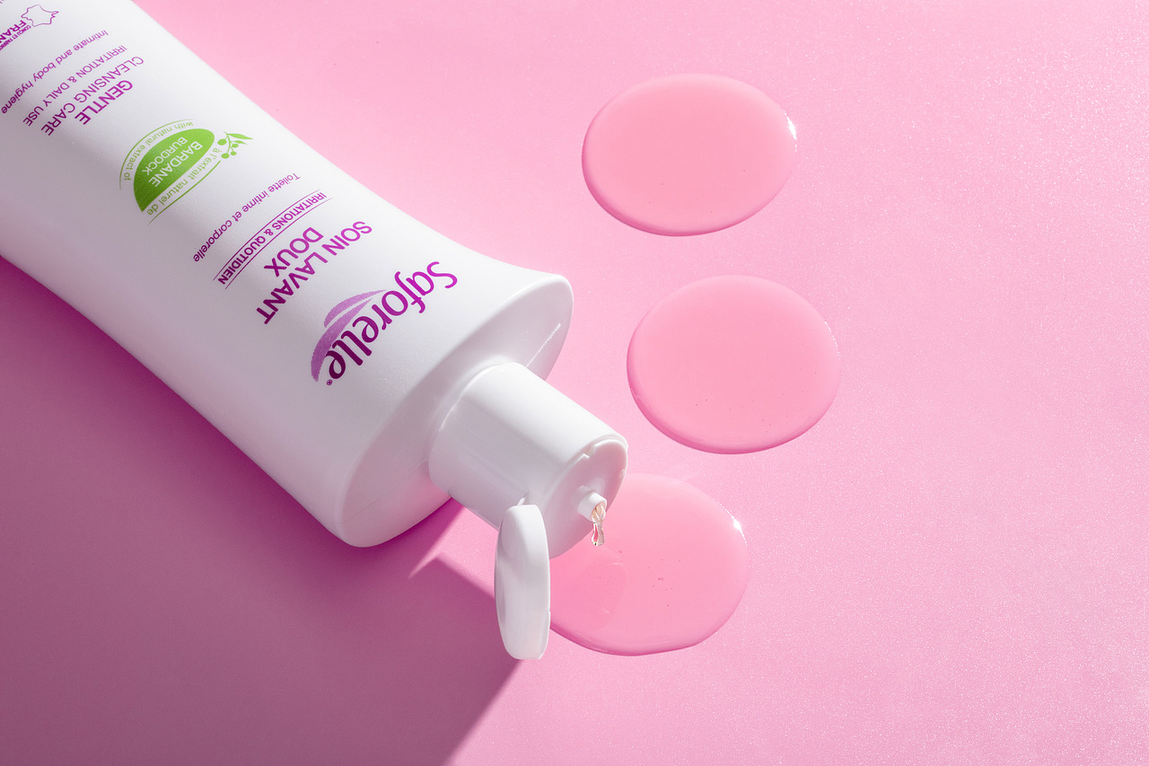 美妆护肤摄影图（图ZMjI1MTU3MDA4） - 产品摄影 - 站酷设计师黎明强摄影原创素材 - 站酷ZCOOL