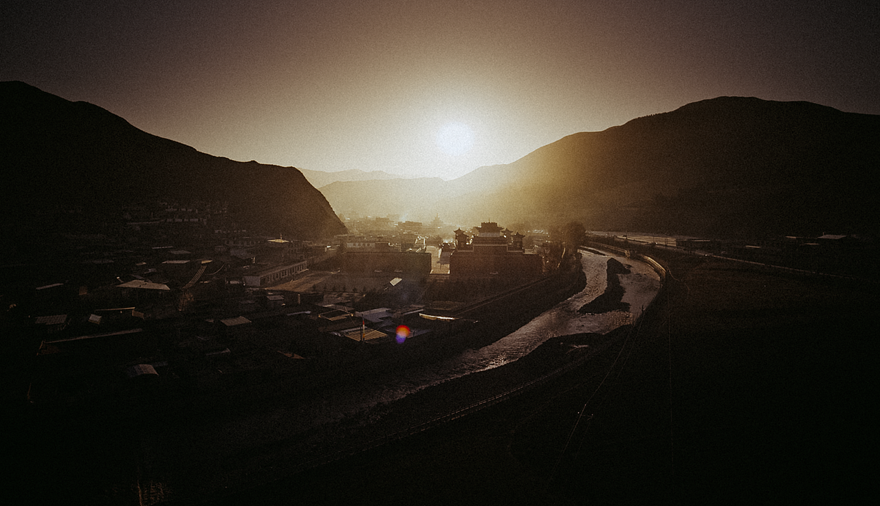 秘境 · 像素甘南（图ZMjY4MzExNjY4） - 短片 - 站酷设计师Blackstation影像原创素材 - 站酷ZCOOL