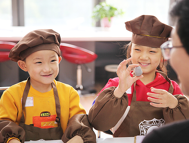 创业开陶艺店加盟时指间陶艺