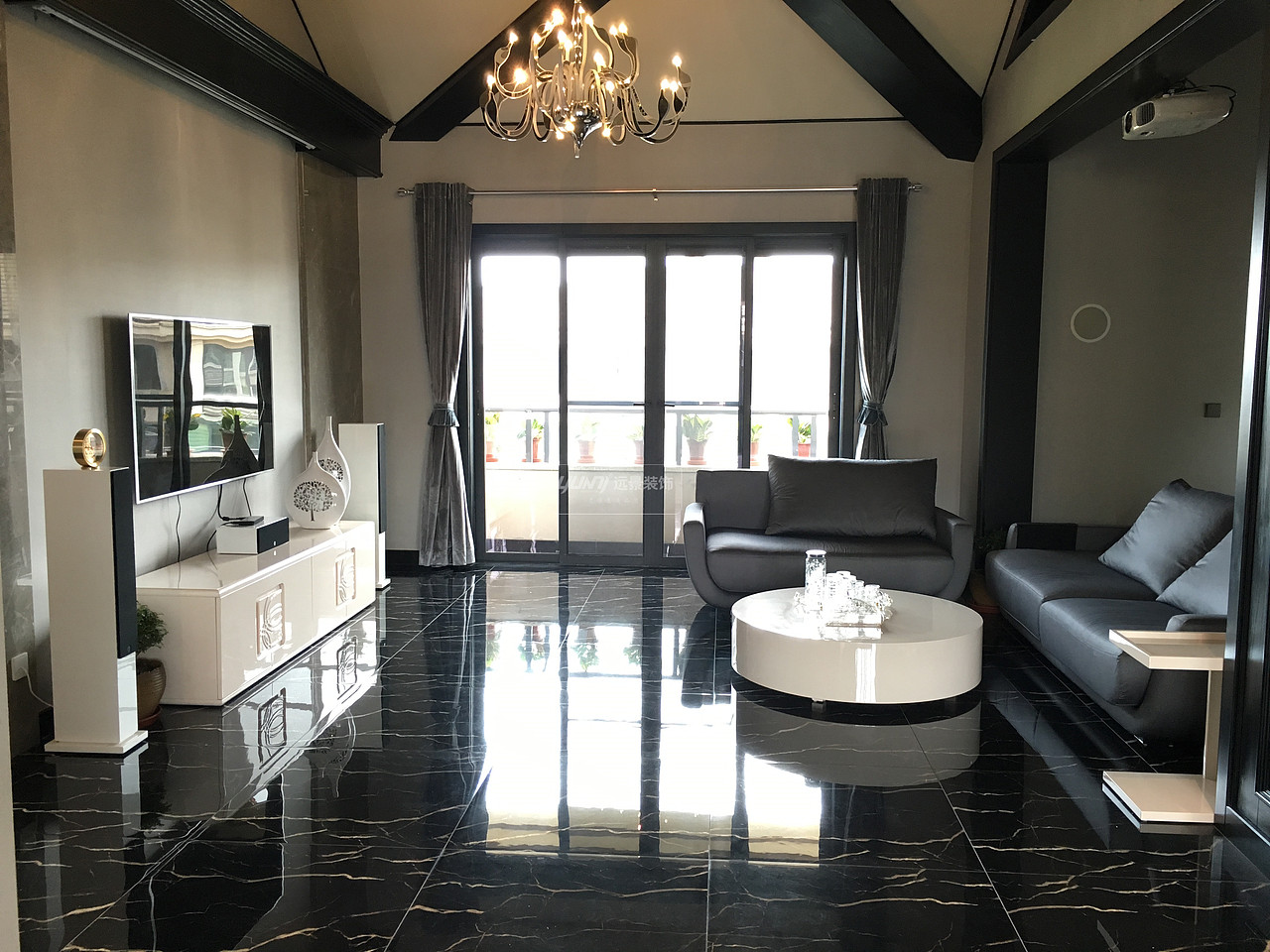 重庆江北别墅洋房装修公司-保利江上明珠现代风格装修