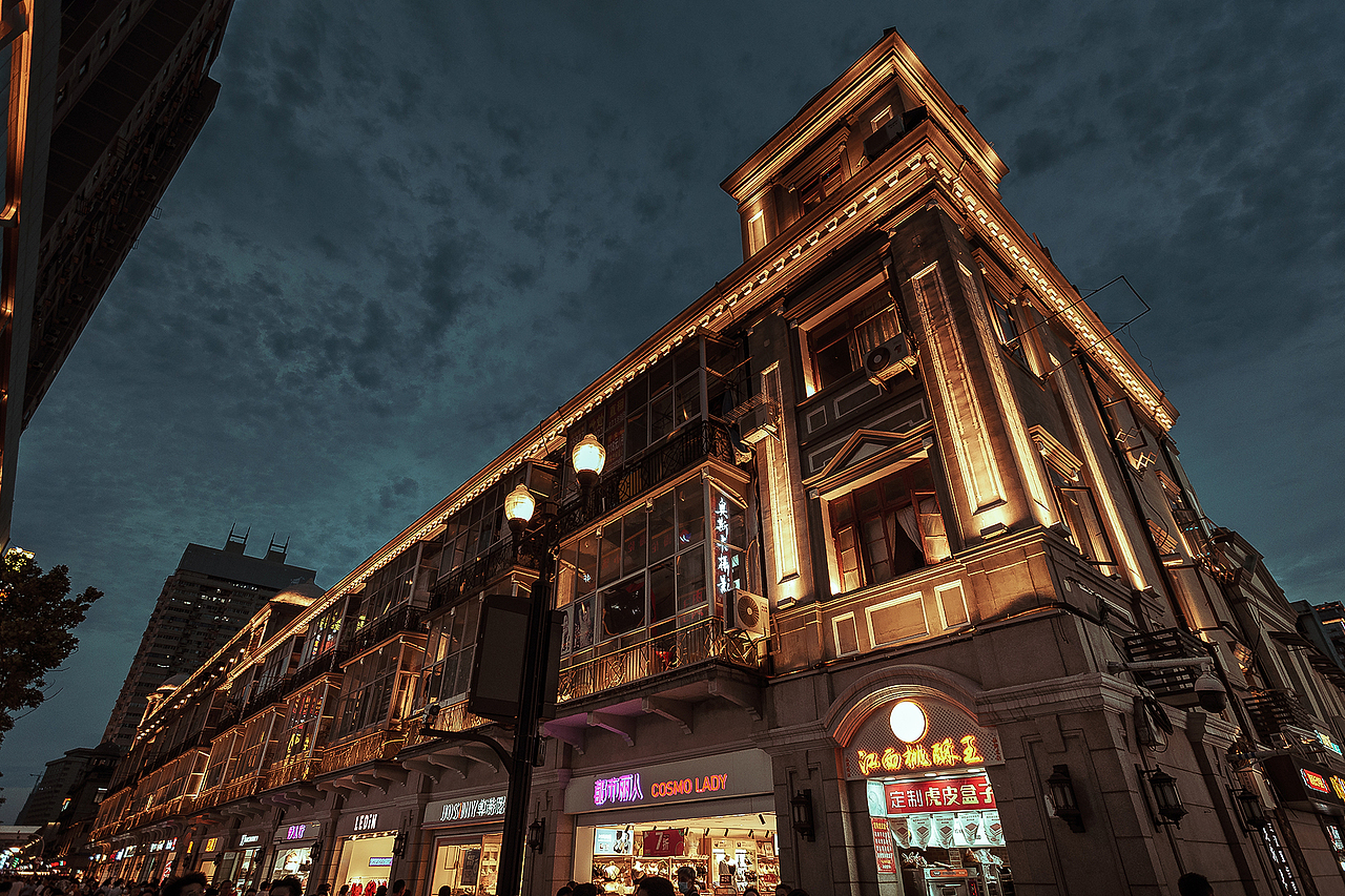 江汉路，随拍杂片（图ZMjYyNzI5NDky） - 人文/纪实摄影 - 站酷设计师Alex1205原创素材 - 站酷ZCOOL