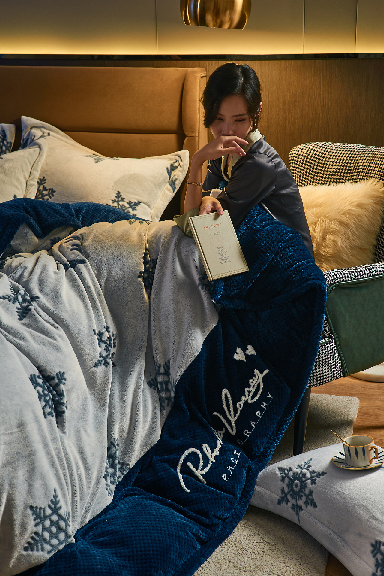 冬季床品模特拍摄|摄影|产品摄影|青山映像 - 原创作品 - 站酷 (zcool