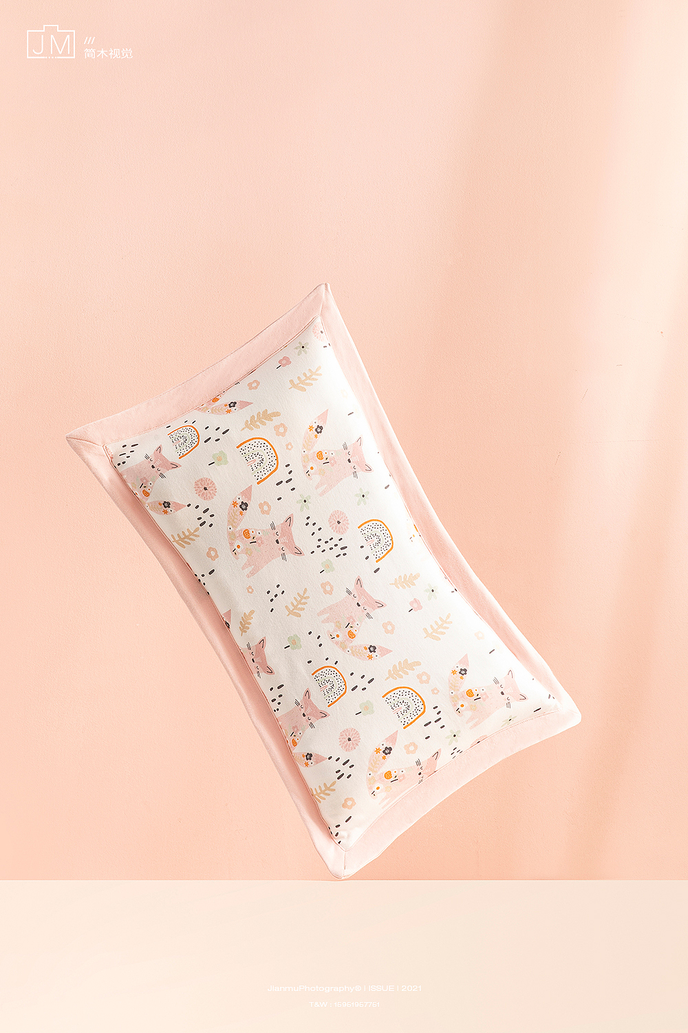 『母婴用品』 | 婴儿枕头凉席纱布浴巾乳胶枕 产品摄影