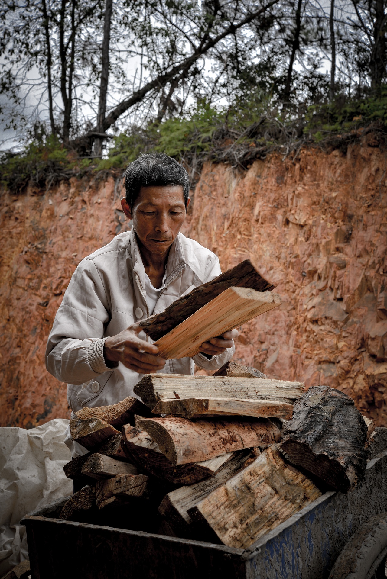 景德镇柴窑匠人