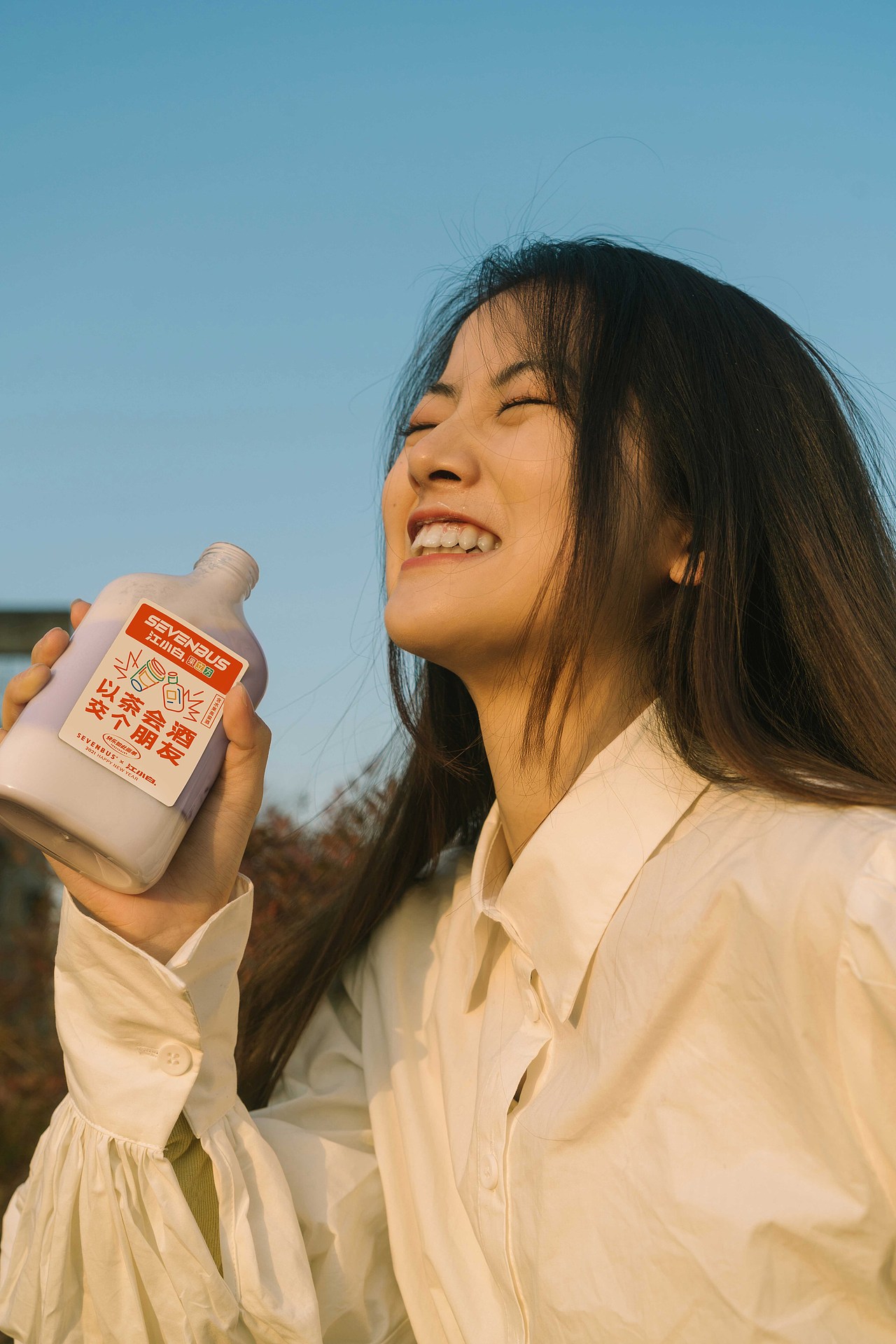 江小白&sevenbus 联名视频.以茶会酒,交个朋友