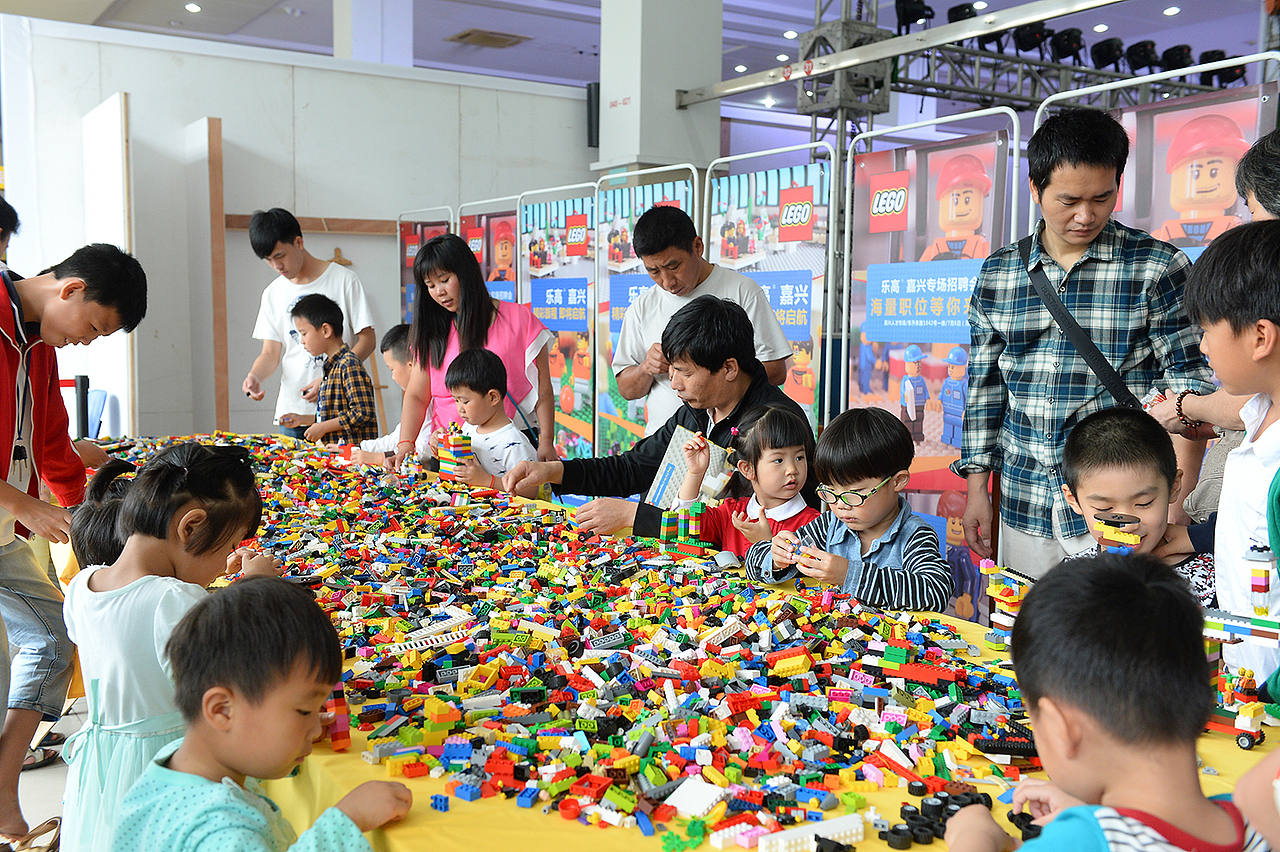 LEGO乐高专场招牌会活动（图ZMjYwNTMxMzQ0） - 其他摄影 - 站酷设计师子洋君Kingsley原创素材 - 站酷ZCOOL
