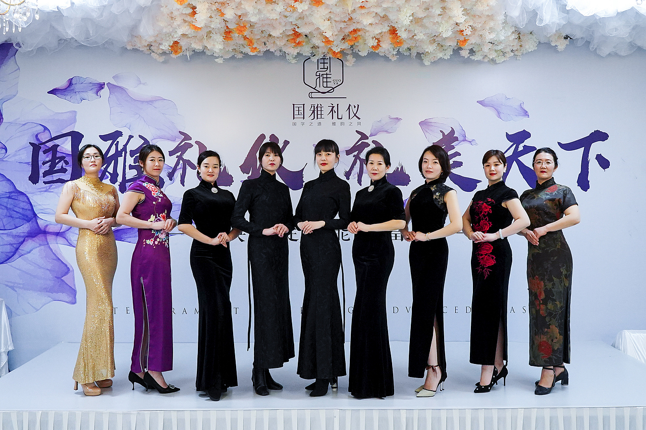 国雅礼仪--1月31日（图ZMjQyMzQ2NjA4） - 人像摄影 - 站酷设计师国雅礼仪原创素材 - 站酷ZCOOL
