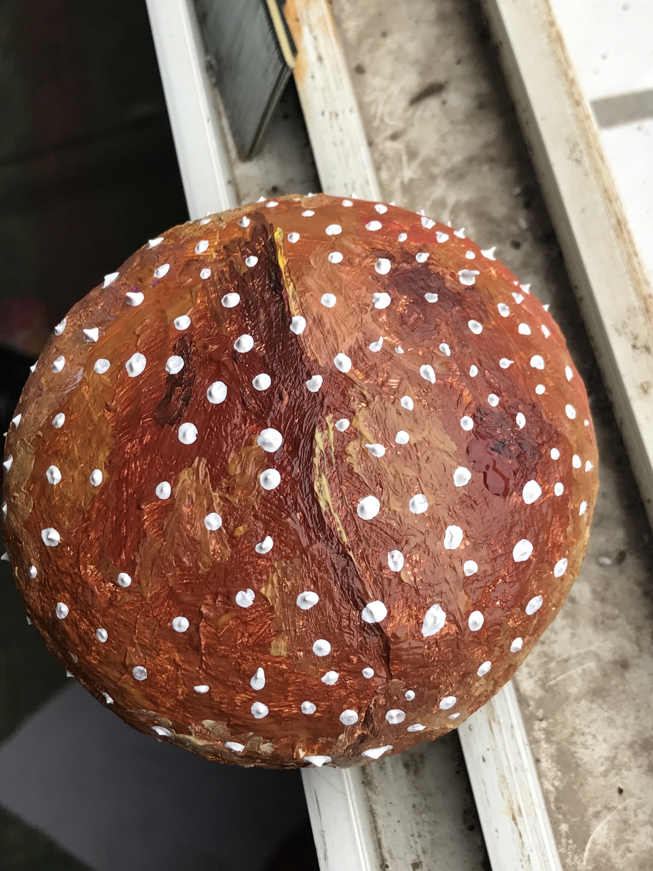 涂鸦手绘石头蘑菇