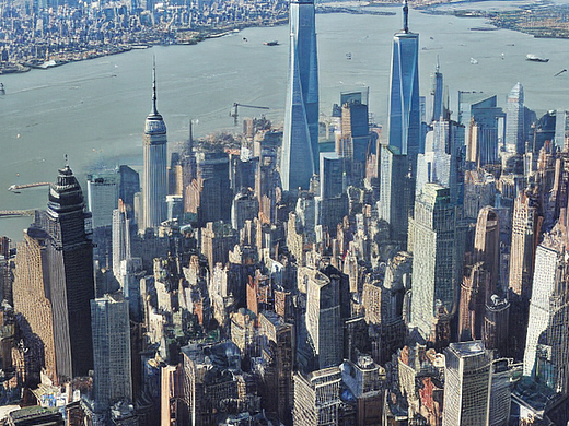 #AI創(chuàng)作實驗室# AI眼中的城市天際線（個人主頁-ZNjI1NTA3MzI=） - AI作品 - 站酷設(shè)計師張小編原創(chuàng)素材 - 站酷ZCOOL