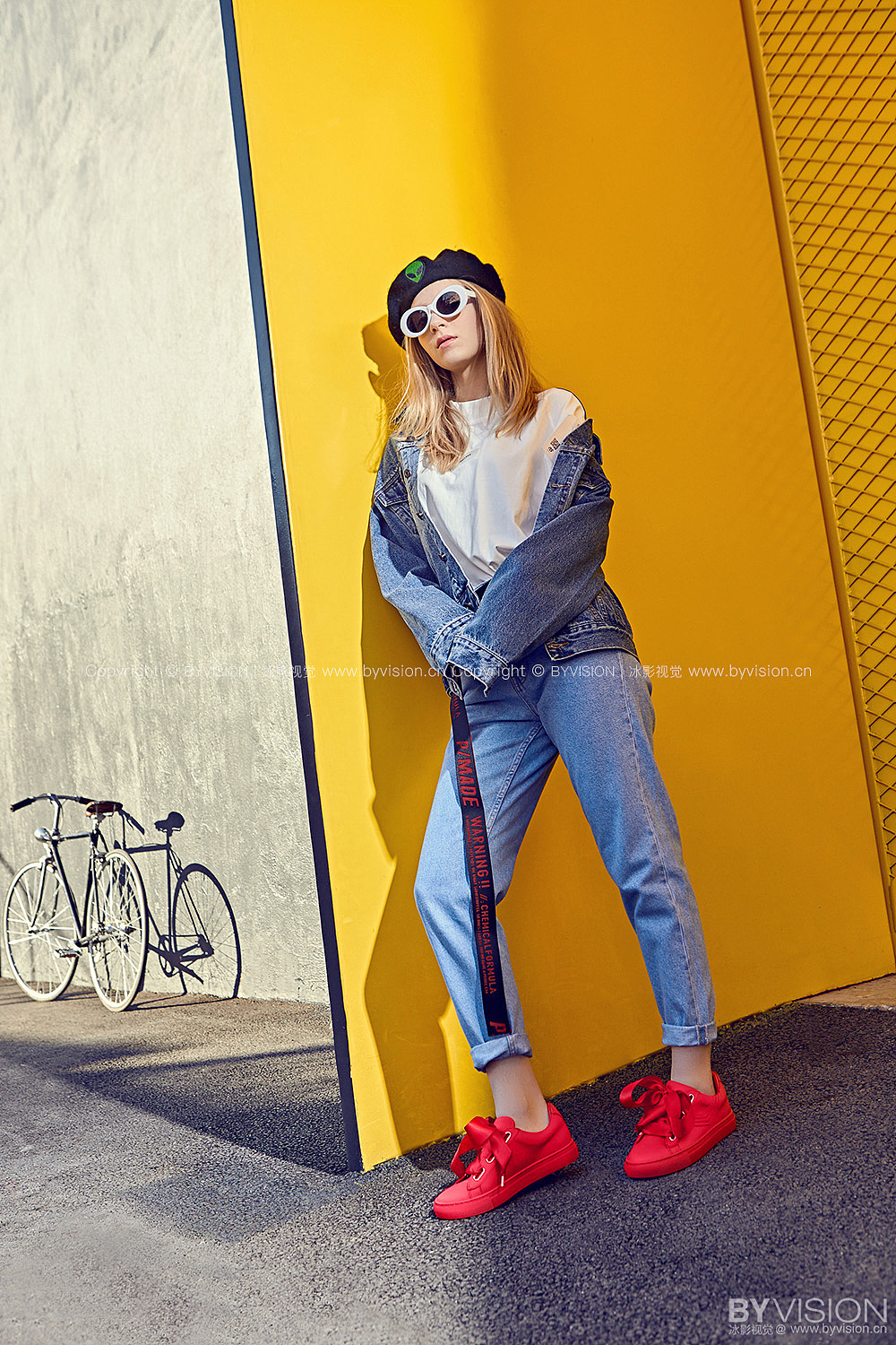 鞋子品牌广告摄影（图ZMjIyNjM4NjUy） - 产品摄影 - 站酷设计师冰影视觉摄影原创素材 - 站酷ZCOOL