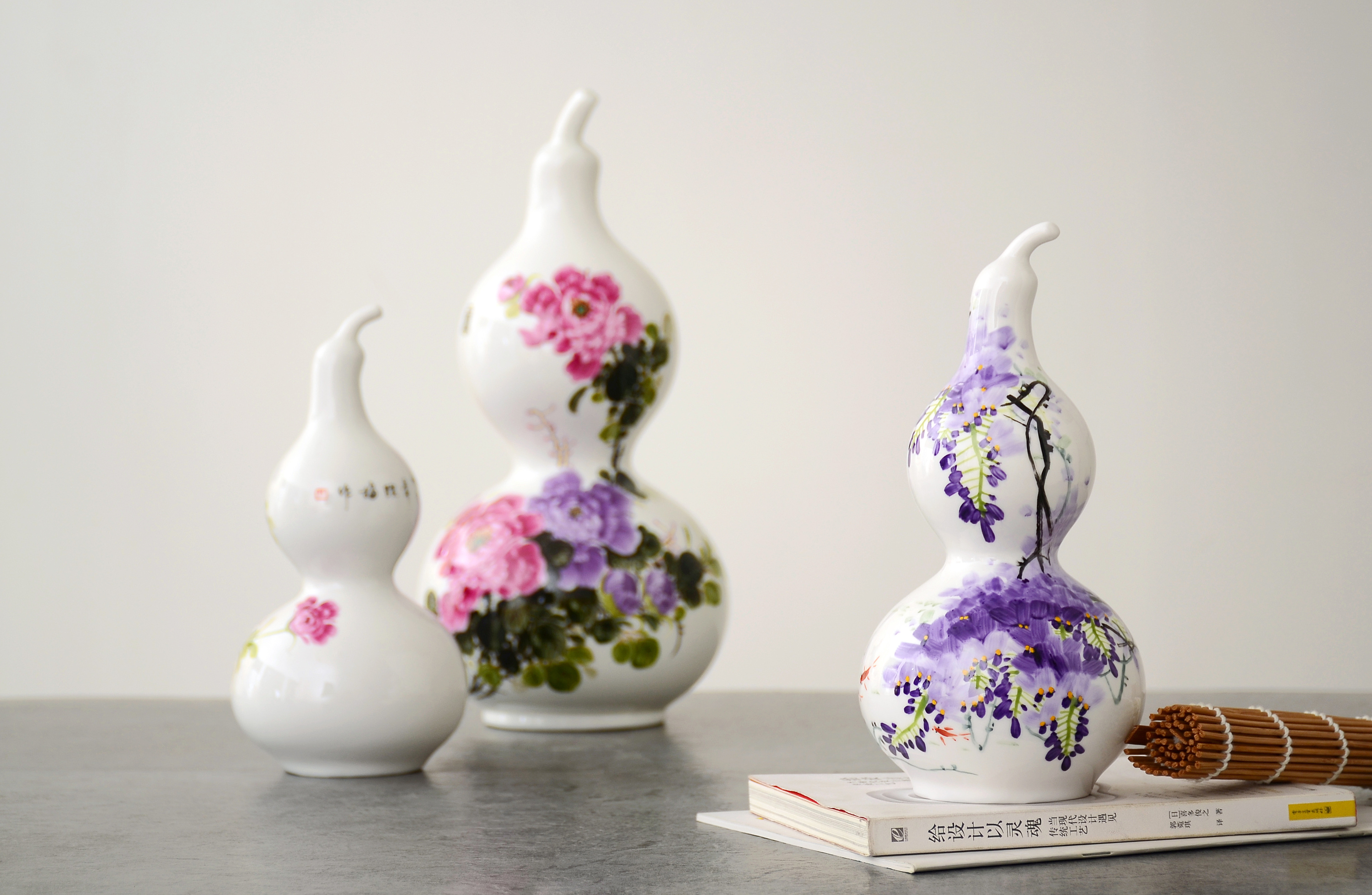 陶瓷大师王晓梅手绘葫芦摆件