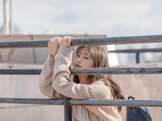 抓住夏日的清甜，我?guī)闳ビ螛穲@（個人主頁-ZMzA3NDAxNjQ=） - 人像攝影 - 站酷設(shè)計師蘿卜青年原創(chuàng)素材 - 站酷ZCOOL