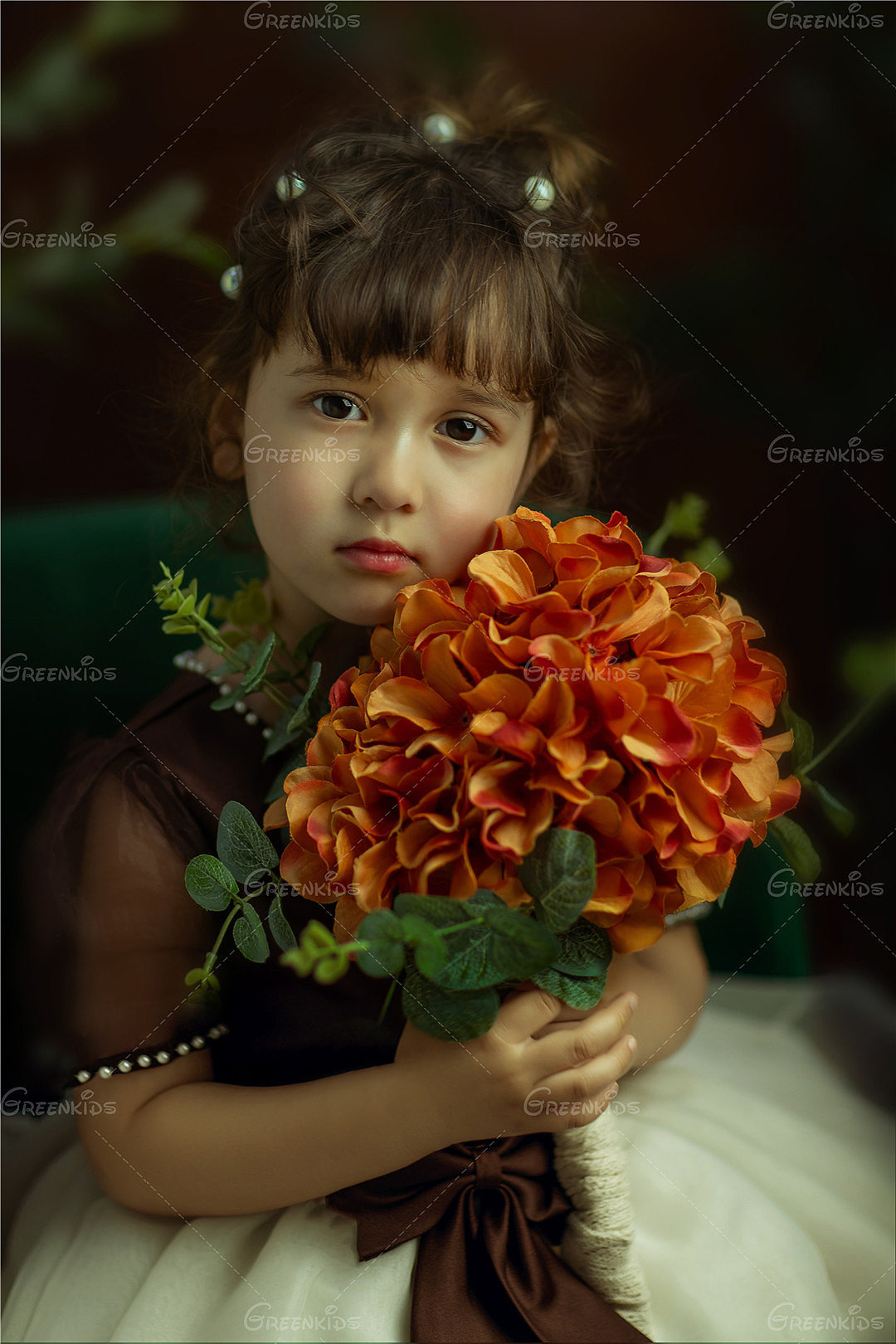 油畫(huà)少女（圖ZMjY5MTQ3MTc2） - 人像攝影 - 站酷設(shè)計(jì)師格林童趣兒童攝影原創(chuàng)素材 - 站酷ZCOOL