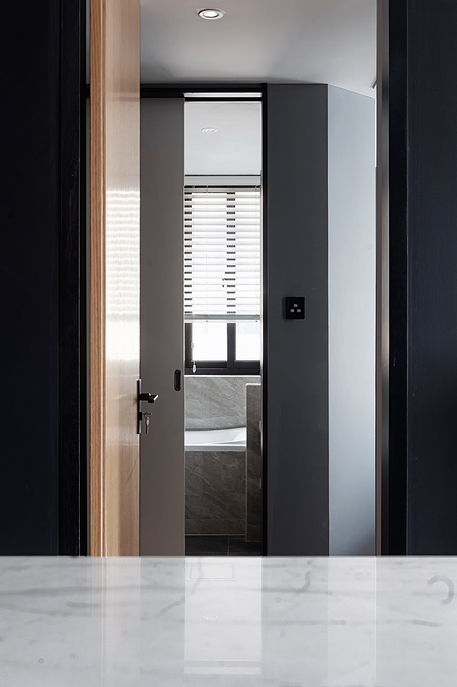 Space Bound 空间局限