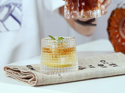 玻璃杯拍摄 静物摄影 水杯拍摄 产品拍摄 -威士忌杯