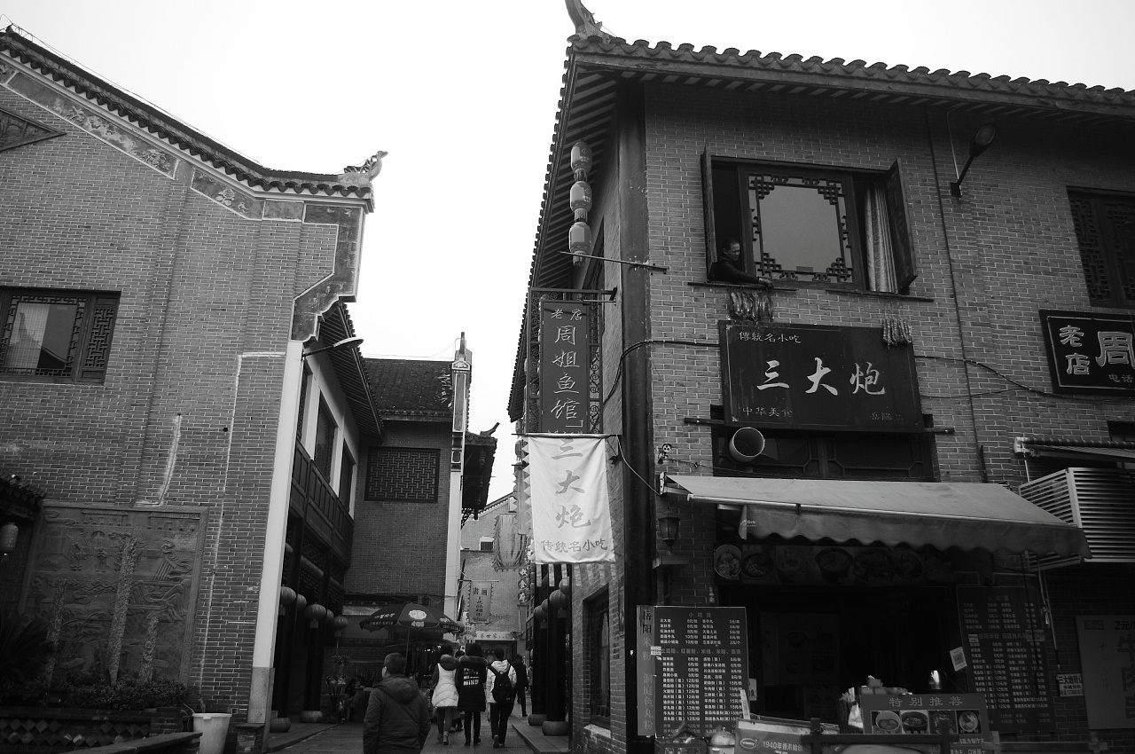 方城县广阳镇第一街图片
