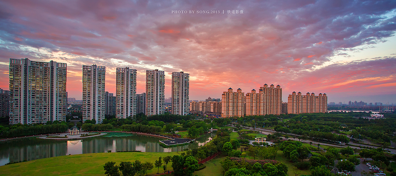 中央绿地 -【茸城老T】上海松江摄影作品