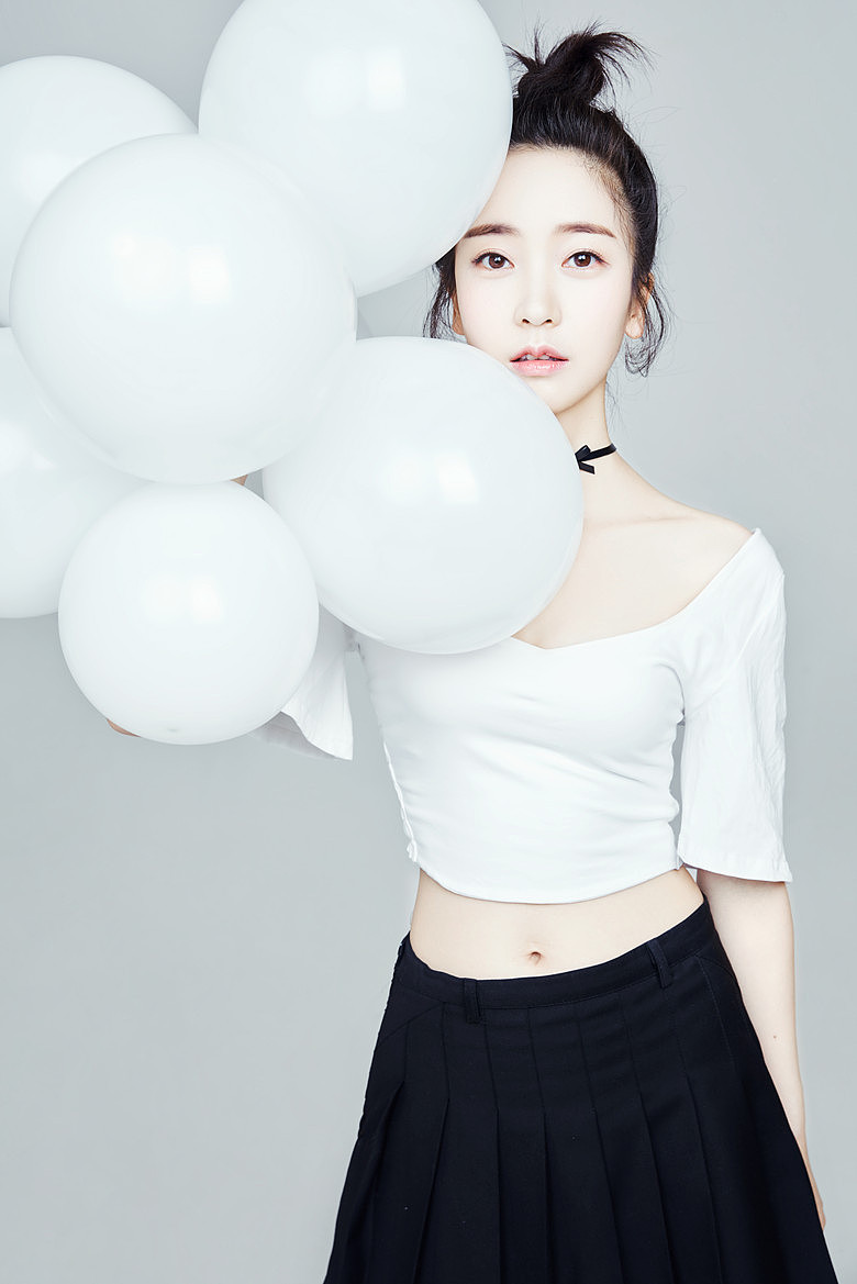 艺人费伟妮（图ZMTA2NzkzMDQ0） - 人像摄影 - 站酷设计师漂白狗原创素材 - 站酷ZCOOL