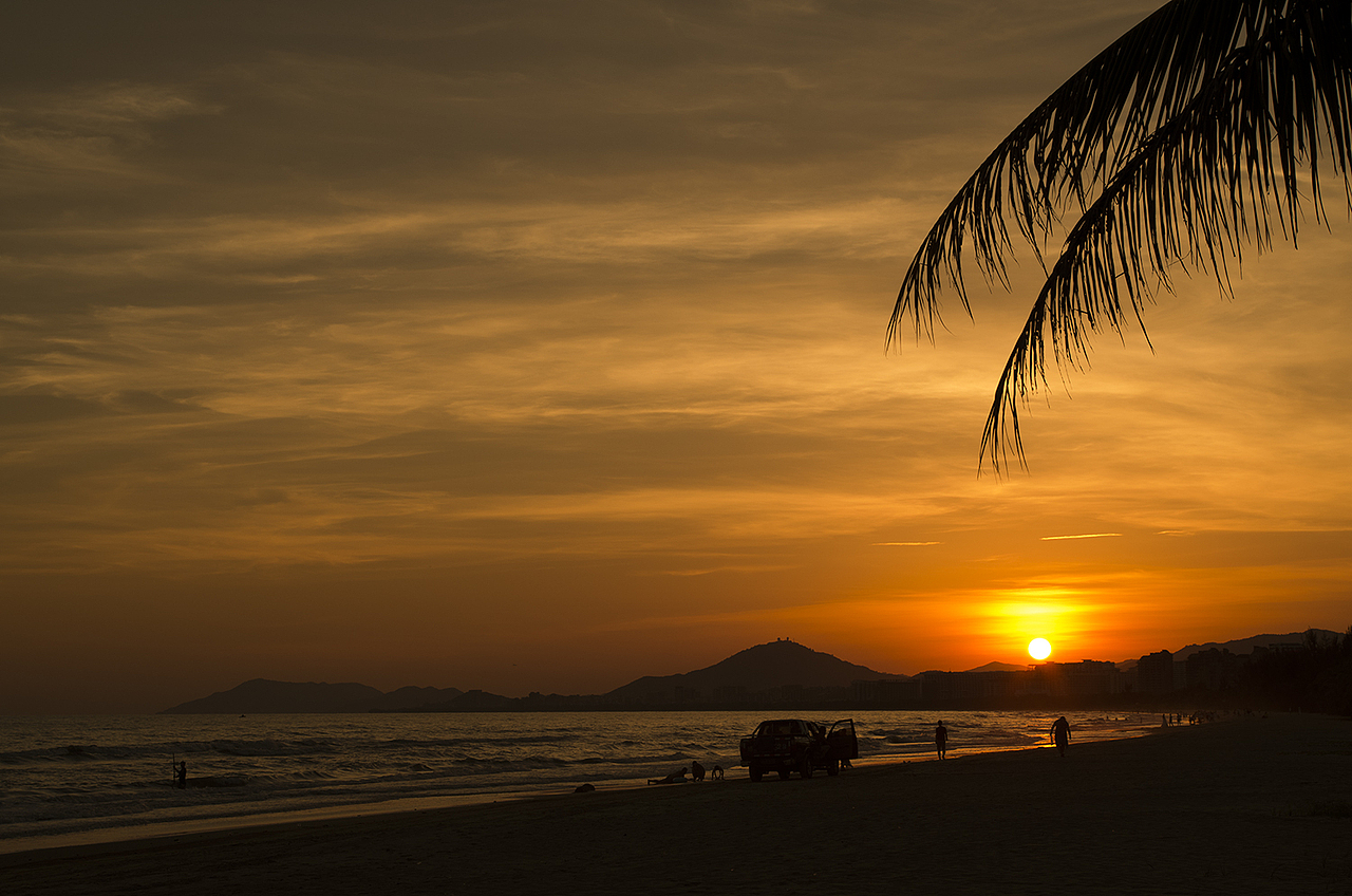 三亚三亚湾拍摄（图ZODEyNTEyODg=） - 风光摄影 - 站酷设计师宝藏凡原创素材 - 站酷ZCOOL