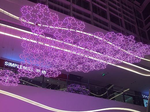 商场高空星星灯 梦幻中庭吊饰 高空雪花吊挂灯 LED灯