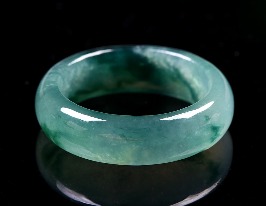 翡翠摄影——翡翠指环篇（图ZMTMyMTcwMzI4） - 产品摄影 - 站酷设计师聚翠光廊原创素材 - 站酷ZCOOL