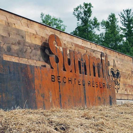 耐候钢的锈色之美,冷峻又动人 - 设计文章 - 站酷(zcool)