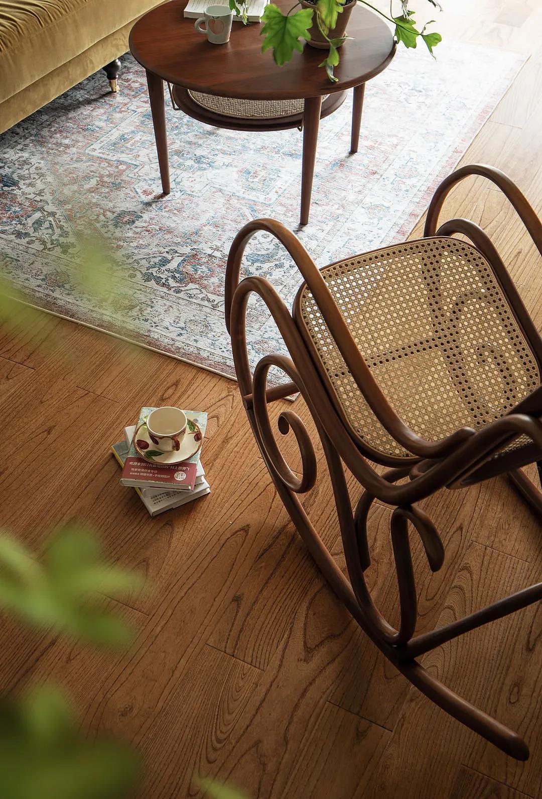 126㎡焦糖色复古三居,再现芳华