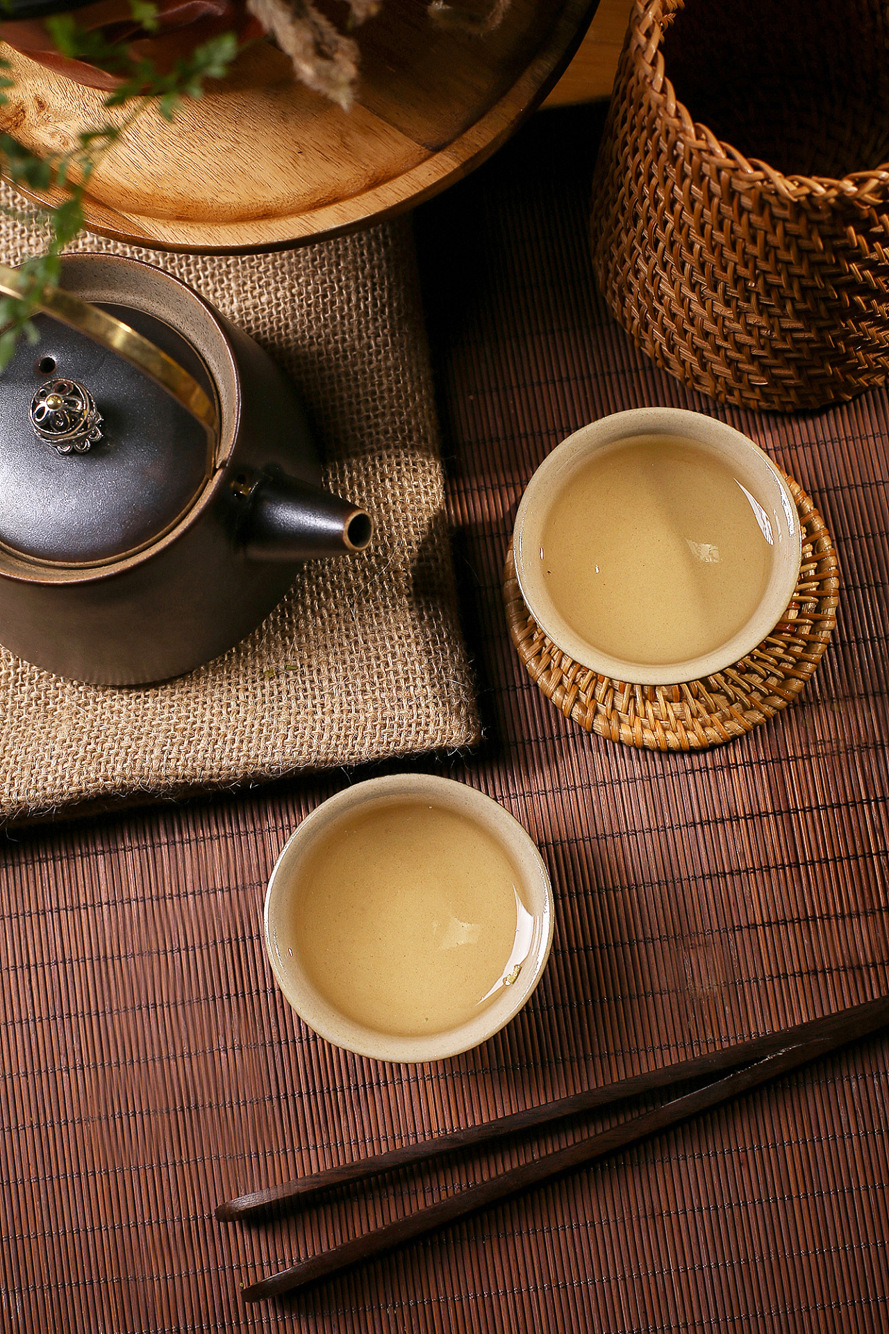 茶叶 绿茶 春茶罐装|摄影|产品|庐州易食 - 原创作品 - 站酷 (ZCOOL)