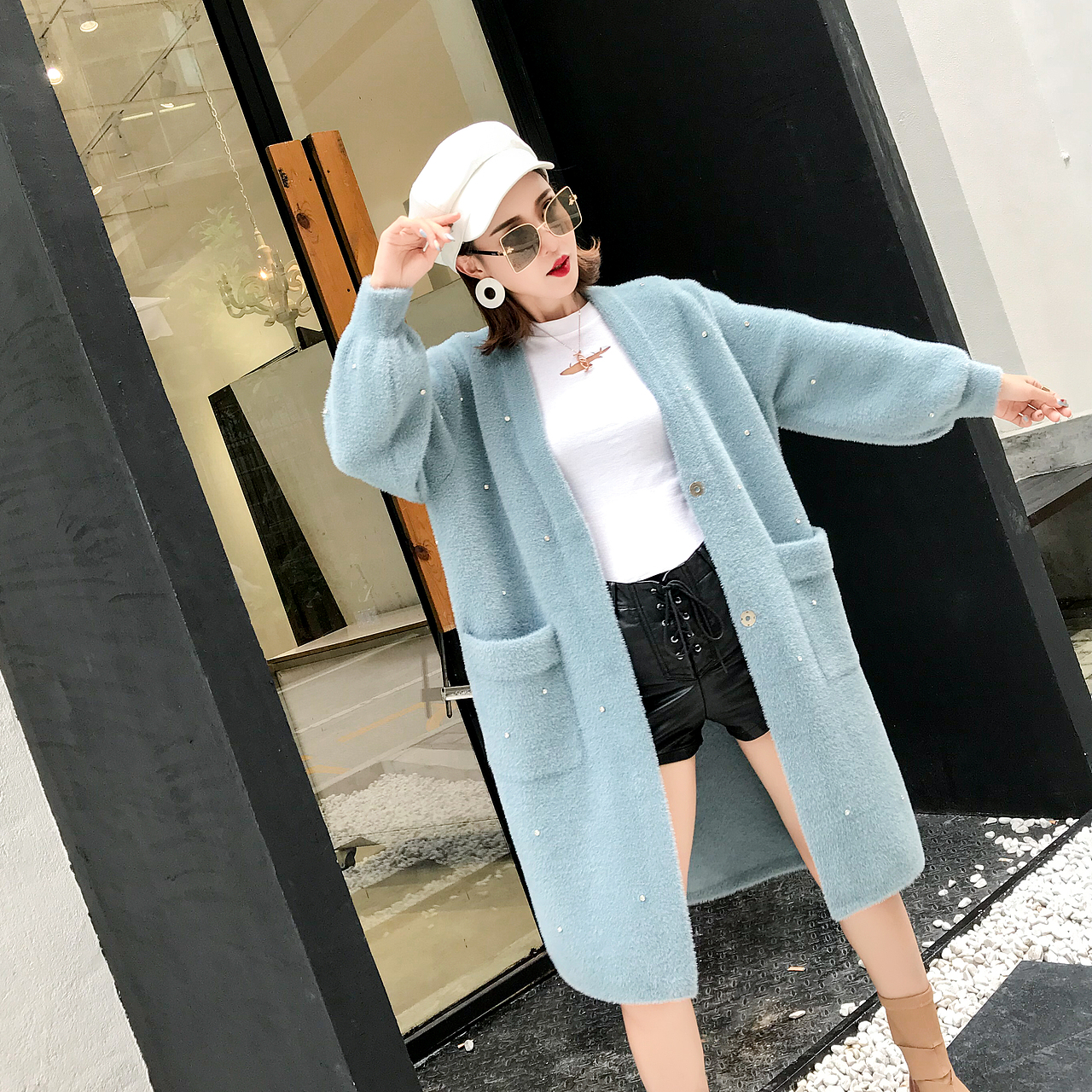 朋盛传媒-瑶瑶毛呢外套拍摄 淘宝拍摄