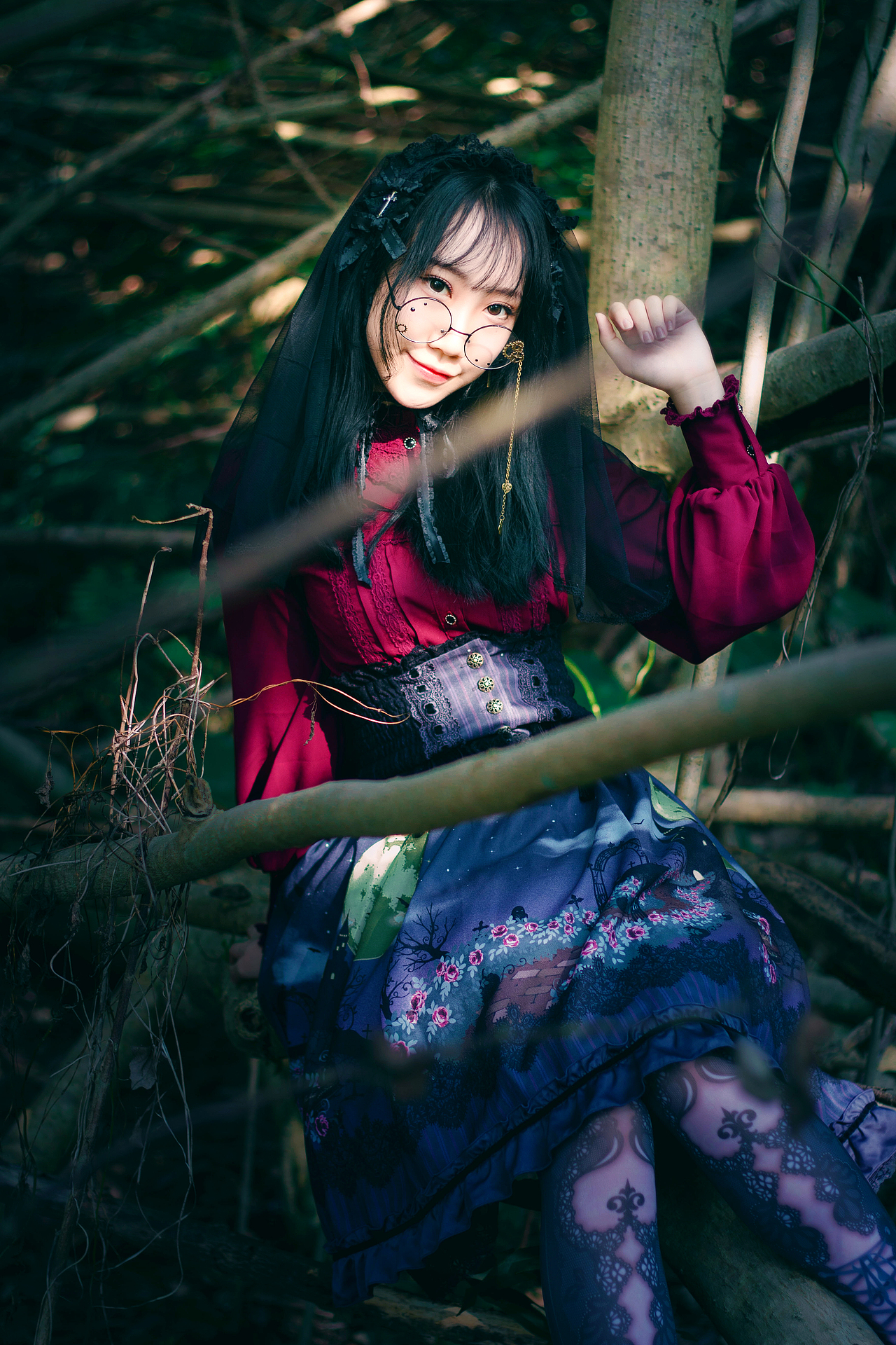 黑暗中的萝莉（图ZNjYwODk3NzY=） - 人像摄影 - 站酷设计师349719348原创素材 - 站酷ZCOOL