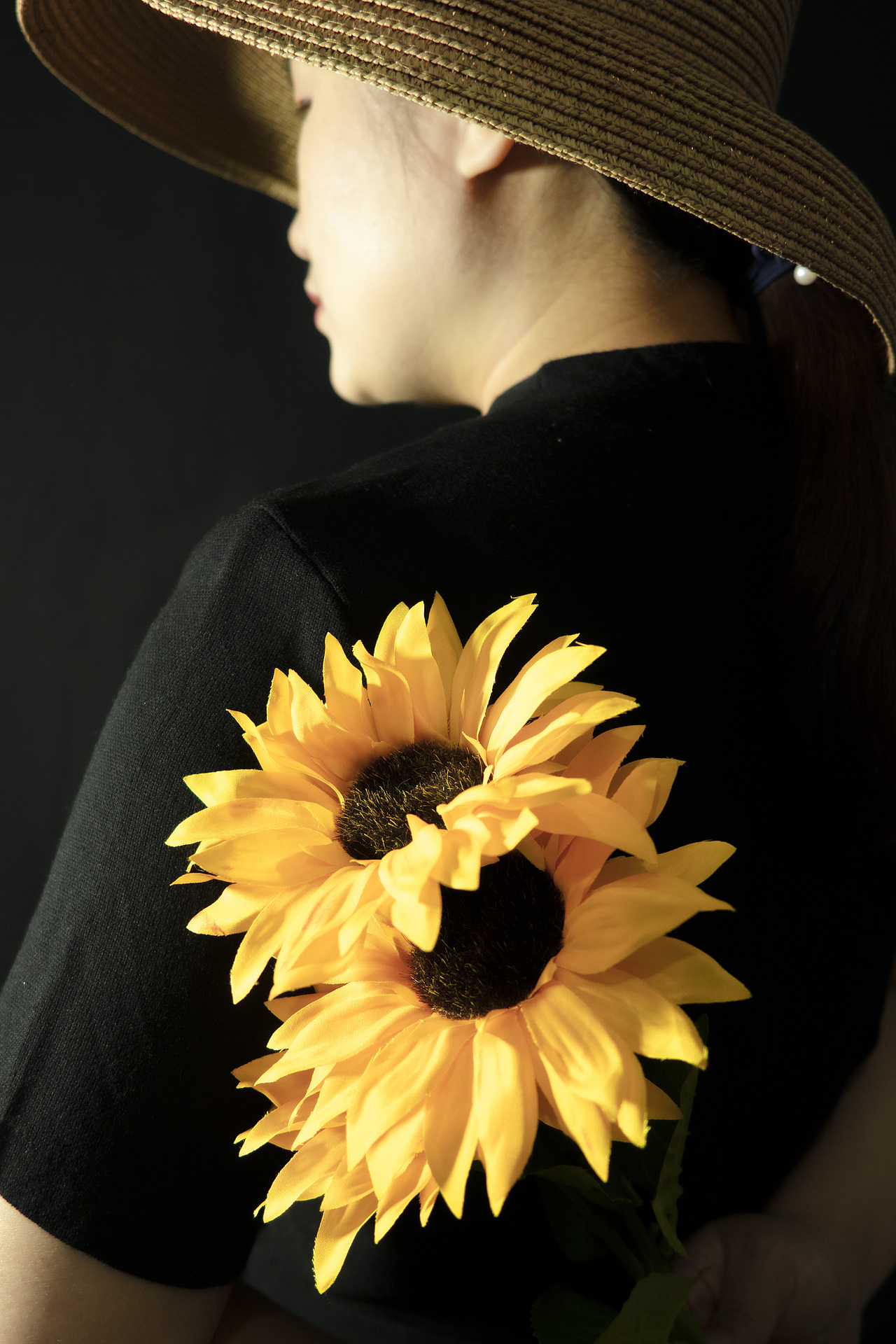人物写真·娜娜（图ZMjM0OTg5ODgw） - 人像摄影 - 站酷设计师没有元气的姜姜原创素材 - 站酷ZCOOL