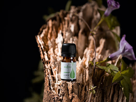 摄影精油拍摄（个人主页-ZNTIyNDI4NzI=） - 产品摄影 - 站酷设计师山羊002原创素材 - 站酷ZCOOL