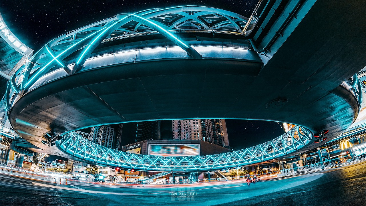 过街天桥-甜甜圈（图ZMjE1NDc0MTA4） - 环境/建筑摄影 - 站酷设计师FSK樊小北原创素材 - 站酷ZCOOL