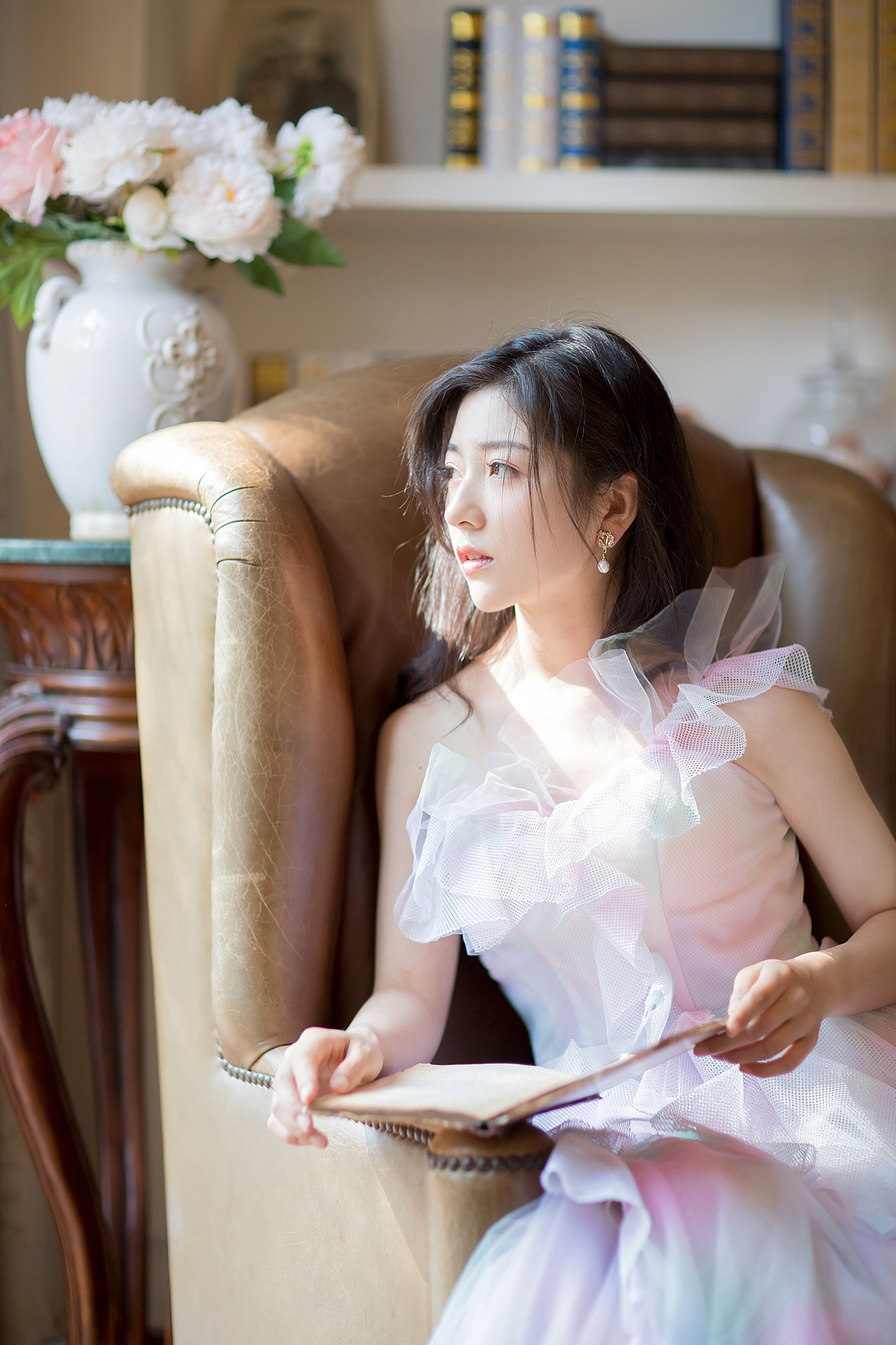 琴与光（图ZMjQyNjY1ODI0） - 人像摄影 - 站酷设计师大千Gz原创素材 - 站酷ZCOOL