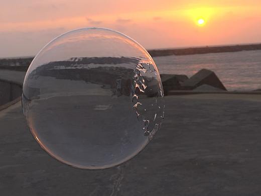 c4d泡泡碎裂小尝试