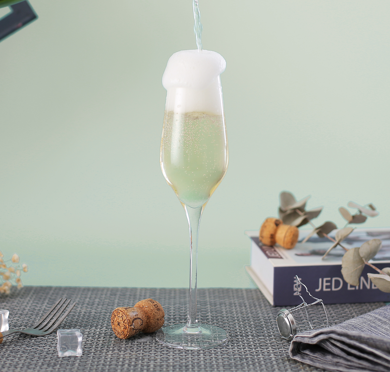 红酒拍摄广告摄影静物拍摄详情设计电商拍摄产品拍照（图ZMjY0MDMyOTQ4） - 产品摄影 - 站酷设计师零晨视觉摄影原创素材 - 站酷ZCOOL