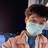 正在努力的苗苗的头像