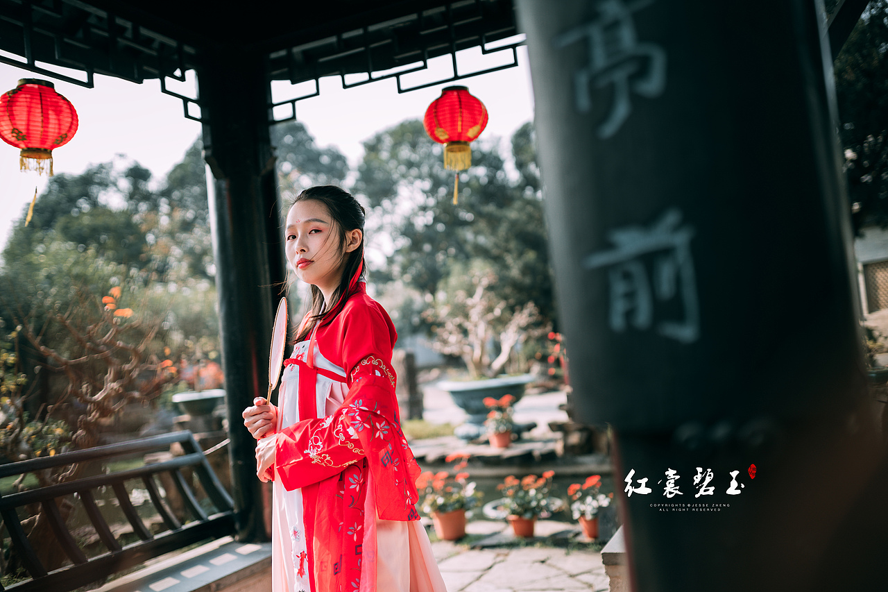 《红裳碧玉》-2019第一组照片（图ZMTQzNDA4MDE2） - 人像摄影 - 站酷设计师贱贱Jesse原创素材 - 站酷ZCOOL