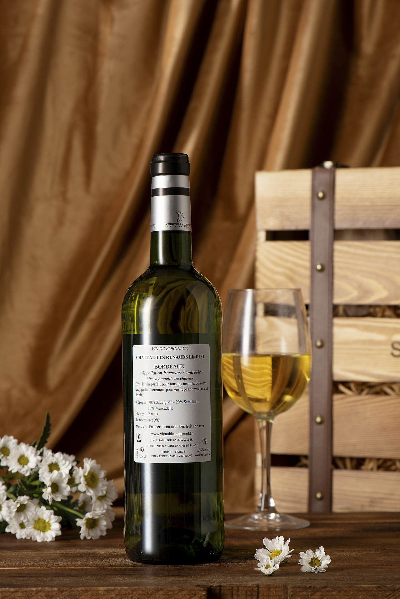 酒水摄影｜圣保利红酒 ✖️ 深白DeepWhite