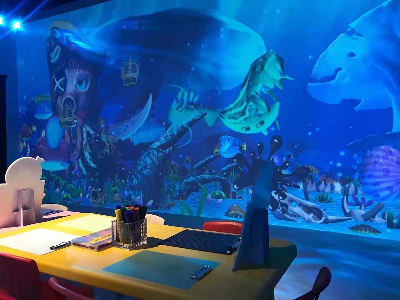 AR互动绘画 互动画鱼出租（图ZMjcwOTAyMTg0） - 游戏/娱乐 - 站酷设计师DY北创文化原创素材 - 站酷ZCOOL